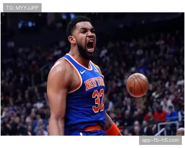 唐斯挡拆牵制约基奇改变低位得分结构